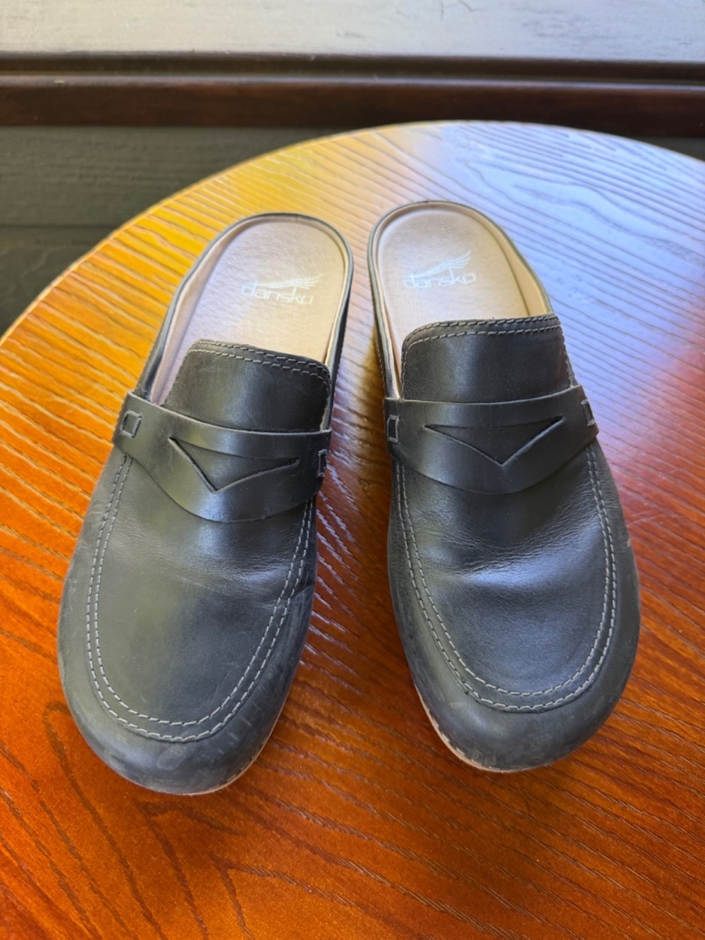 Dansko Penny Loafer Clog Mule — Black Leather 39 - Picture 2 of 7